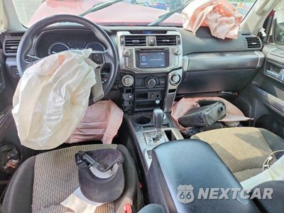 Zdjęcie 8 z 13 samochodu: 2019 TOYOTA 4RUNNER SR5 VIN:JTEBU5JR5K5681149 - miniatura