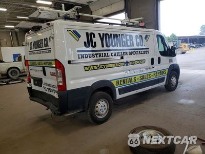 Trzecie zdjęcie samochodu z tyłu: 2019 RAM PROMASTER 1500 1500 STANDARD VIN:3C6TRVAG1KE526019 - miniatura