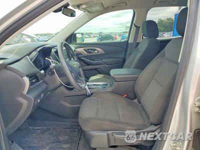 Zdjęcie 7 z 14 samochodu: 2019 CHEVROLET TRAVERSE LS VIN:1GNERFKW8KJ204775 - miniatura
