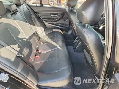 Zdjęcie 10 z 12 samochodu: 2016 BMW 320 XI VIN:WBA8E5G56GNT93970 - miniatura