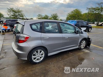 Trzecie zdjęcie samochodu z tyłu: 2010 HONDA FIT SPORT VIN:JHMGE8H44AC011359 - miniatura