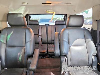 Zdjęcie 10 z 13 samochodu: 2012 GMC YUKON DENALI VIN:1GKS2EEF8CR296483 - miniatura