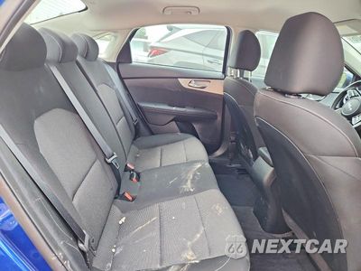 Zdjęcie 10 z 12 samochodu: 2024 KIA FORTE LXS VIN:3KPF24AD8RE825446 - miniatura