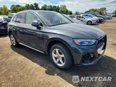 Czwarte zdjęcie samochodu z boku: 2021 AUDI Q5 PREMIUM VIN:WA1AAAFY7M2037829 - miniatura