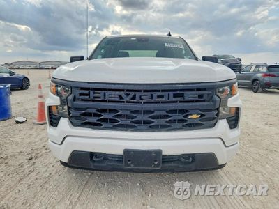Piąte zdjęcie samochodu w środku: 2022 CHEVROLET SILVERADO K1500 CUSTOM VIN:1GCPDBEK2NZ582291 - miniatura