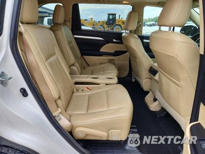 Zdjęcie 11 z 13 samochodu: 2015 TOYOTA HIGHLANDER XLE VIN:5TDJKRFH2FS082500 - miniatura