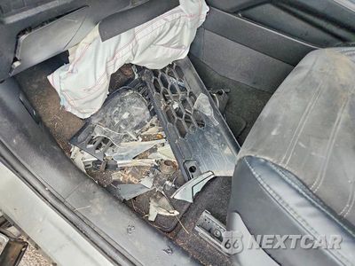 Zdjęcie 13 z 14 samochodu: 2023 MITSUBISHI OUTLANDER SE VIN:JA4J4UA83PZ046748 - miniatura