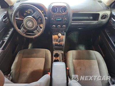Zdjęcie 8 z 13 samochodu: 2015 JEEP PATRIOT LATITUDE VIN:1C4NJRFB1FD382976 - miniatura
