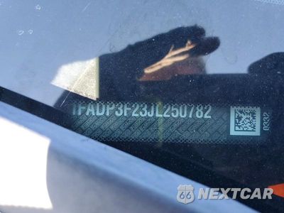 Zdjęcie 12 z 12 samochodu: 2018 FORD FOCUS SE VIN:1FADP3F23JL250782 - miniatura