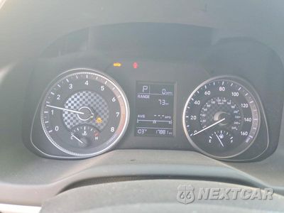 Zdjęcie 9 z 12 samochodu: 2019 HYUNDAI ELANTRA SE VIN:5NPD74LF9KH481067 - miniatura