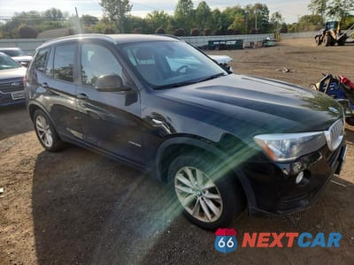 Czwarte zdjęcie samochodu z boku: 2016 BMW X3 XDRIVE28I VIN:5UXWX9C56G0D88669 - miniatura
