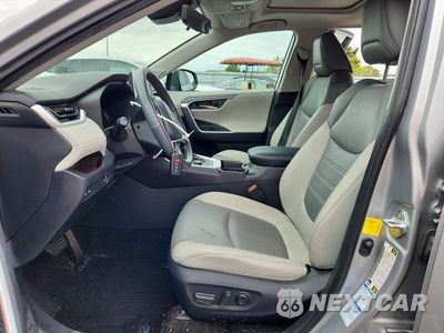 Zdjęcie 7 z 14 samochodu: 2020 TOYOTA RAV4 LIMITED VIN:2T3DWRFV8LW089078 - miniatura