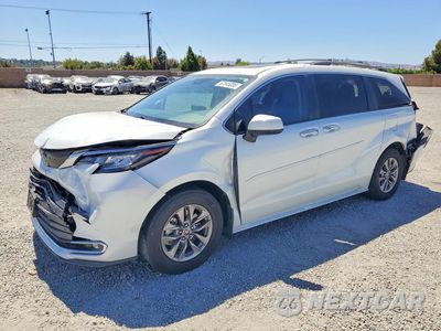 2022 TOYOTA SIENNA XLE 5TDYRKEC2NS092398 - główne zdjęcie licytacji z USA - miniatura