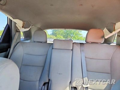 Zdjęcie 10 z 13 samochodu: 2013 KIA SORENTO LX VIN:5XYKTDA27DG319211 - miniatura