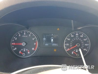 Zdjęcie 9 z 12 samochodu: 2016 KIA OPTIMA LX VIN:5XXGT4L39GG081074 - miniatura