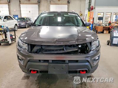 Piąte zdjęcie samochodu w środku: 2019 JEEP COMPASS TRAILHAWK VIN:3C4NJDDB7KT668194 - miniatura