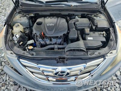 Zdjęcie 11 z 12 samochodu: 2011 HYUNDAI SONATA SE VIN:5NPEC4AC9BH187306 - miniatura