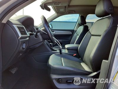 Zdjęcie 7 z 13 samochodu: 2019 VOLKSWAGEN ATLAS SE VIN:1V2WR2CAXKC522148 - miniatura