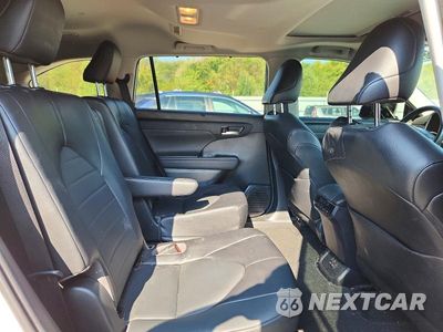 Zdjęcie 11 z 14 samochodu: 2022 TOYOTA HIGHLANDER XLE VIN:5TDGZRAH9NS091450 - miniatura
