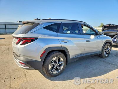 Trzecie zdjęcie samochodu z tyłu: 2026 HYUNDAI TUCSON SEL VIN:5NMJB3DE0TH695784 - miniatura