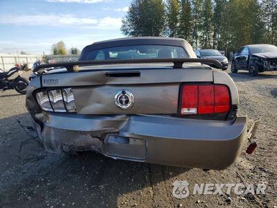 Zdjęcie 6 z 12 samochodu: 2005 FORD MUSTANG VIN:1ZVFT84N355253942 - miniatura