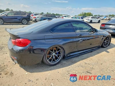 Trzecie zdjęcie samochodu z tyłu: 2015 BMW M4 VIN:WBS3R9C5XFK335285 - miniatura