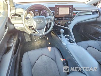 Zdjęcie 8 z 13 samochodu: 2021 TOYOTA CAMRY LE VIN:4T1C11AK0MU468417 - miniatura