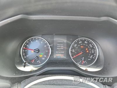 Zdjęcie 9 z 14 samochodu: 2019 TOYOTA RAV4 XLE VIN:2T3W1RFV6KW050124 - miniatura