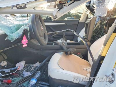 Zdjęcie 7 z 12 samochodu: 2022 TESLA MODEL 3 VIN:5YJ3E1EA2NF129680 - miniatura