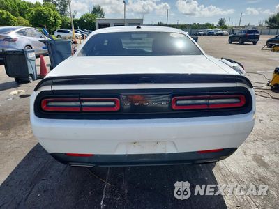 Zdjęcie 6 z 13 samochodu: 2015 DODGE CHALLENGER SXT VIN:2C3CDZAG4FH834749 - miniatura
