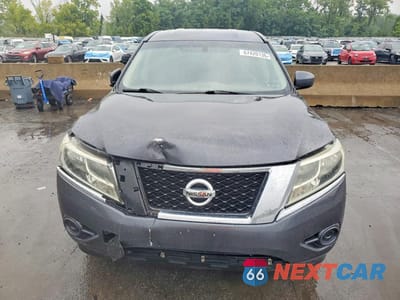 Piąte zdjęcie samochodu w środku: 2014 NISSAN PATHFINDER S VIN:5N1AR2MM5EC601019 - miniatura