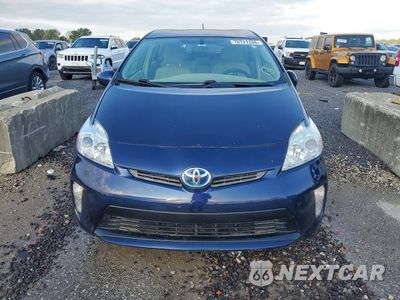 Piąte zdjęcie samochodu w środku: 2015 TOYOTA PRIUS THREE VIN:JTDKN3DU8F0483190 - miniatura