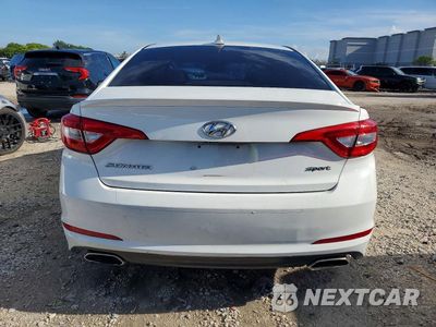 Zdjęcie 6 z 12 samochodu: 2015 HYUNDAI SONATA SPORT VIN:5NPE34AFXFH162317 - miniatura