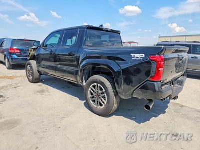 Drugie zdjęcie samochodu z przodu: 2026 TOYOTA TACOMA TRD SPORT VIN:3TMLB5JN5TM307115 - miniatura