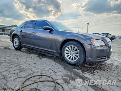 Czwarte zdjęcie samochodu z boku: 2013 CHRYSLER 300 VIN:2C3CCAAG6DH519131 - miniatura