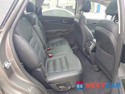 Zdjęcie 11 z 13 samochodu: 2016 KIA SORENTO SX V6 VIN:5XYPKDA56GG086851 - miniatura