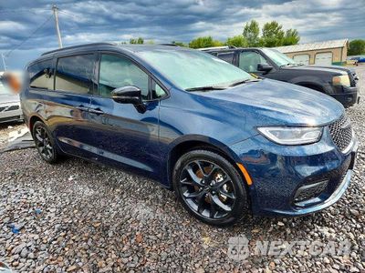Czwarte zdjęcie samochodu z boku: 2024 CHRYSLER PACIFICA TOURING L VIN:2C4RC1BG2RR202422 - miniatura