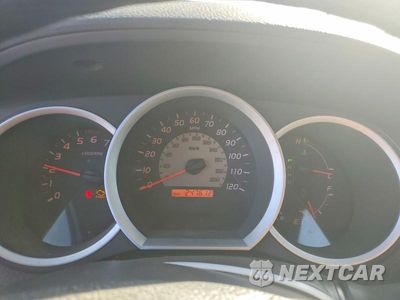 Zdjęcie 9 z 12 samochodu: 2005 TOYOTA TACOMA ACCESS CAB VIN:5TETX22NX5Z135278 - miniatura