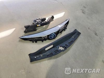 Zdjęcie 12 z 13 samochodu: 2022 TOYOTA CAMRY LE VIN:4T1C31AK1NU587637 - miniatura