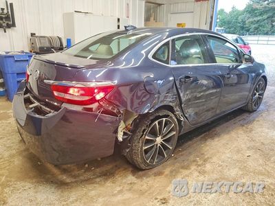 Trzecie zdjęcie samochodu z tyłu: 2016 BUICK VERANO SPORT TOURING VIN:1G4PW5SK1G4177809 - miniatura