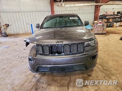 Piąte zdjęcie samochodu w środku: 2017 JEEP GRAND CHEROKEE LAREDO VIN:1C4RJFAG7HC864976 - miniatura