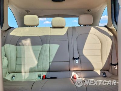 Zdjęcie 10 z 13 samochodu: 2017 MERCEDES-BENZ GLC 300 4MATIC VIN:WDC0G4KB6HV010106 - miniatura