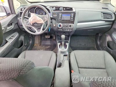 Zdjęcie 8 z 12 samochodu: 2019 HONDA FIT LX VIN:3HGGK5H47KM729515 - miniatura