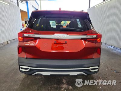 Zdjęcie 6 z 12 samochodu: 2023 KIA SELTOS S VIN:KNDEU2AA4P7420519 - miniatura