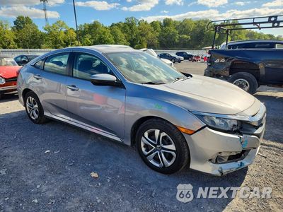 Czwarte zdjęcie samochodu z boku: 2018 HONDA CIVIC LX VIN:2HGFC2F51JH597223 - miniatura