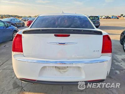 Zdjęcie 6 z 12 samochodu: 2018 CHRYSLER 300 LIMITED VIN:2C3CCAEG7JH168137 - miniatura