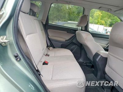 Zdjęcie 10 z 12 samochodu: 2017 SUBARU FORESTER 2.5I PREMIUM VIN:JF2SJAEC7HH536473 - miniatura