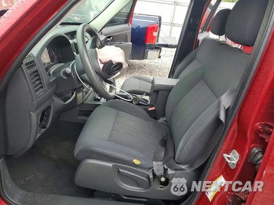 Zdjęcie 7 z 14 samochodu: 2011 JEEP LIBERTY SPORT VIN:1J4PN2GK3BW555361 - miniatura
