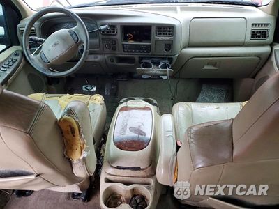 Zdjęcie 8 z 13 samochodu: 2002 FORD EXCURSION LIMITED VIN:1FMNU43S12EC32249 - miniatura