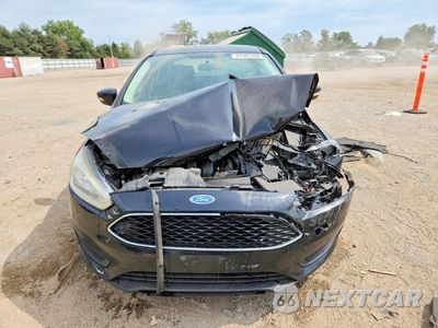 Piąte zdjęcie samochodu w środku: 2017 FORD FOCUS SE VIN:1FADP3F20HL339414 - miniatura